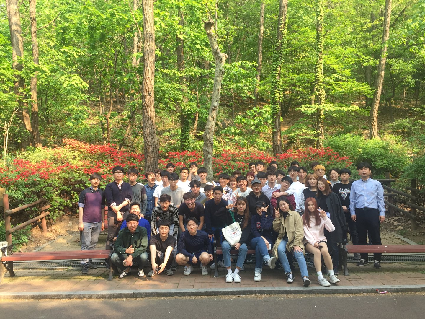 빅데이터소프트웨어공학과 봄맞이 산책 활동 사진 1