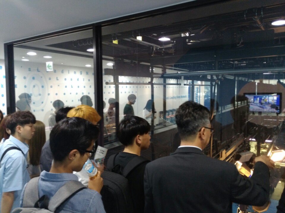빅데이터소프트웨어공학과 YTN 현장 단체 견학 활동 사진 2